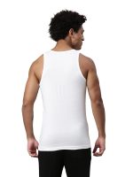 Levi's 012 Classic Vest for Men with Side Branding, Tag Free Comfort & Smartskin Technology - Image 4