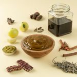 Nat Habit - Fresh Ready To Apply Henna Paste, Pre-Soaked in Black Tea and Herbs,100% Natural Rajasthani Henna, Imparts Rich Brown Shade (Pack of 2 x 220g) - Image 4