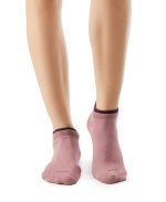Jockey 7491 Women's Compact Cotton Stretch Solid Low Show Modern Socks with Stay Fresh Treatment (Pack of 2) - Image 2