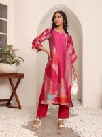Varanga Women Fuchsia Pink Abstract Printed Straight Kurta with Trousers – Stylish Ethnic Set - Image 3