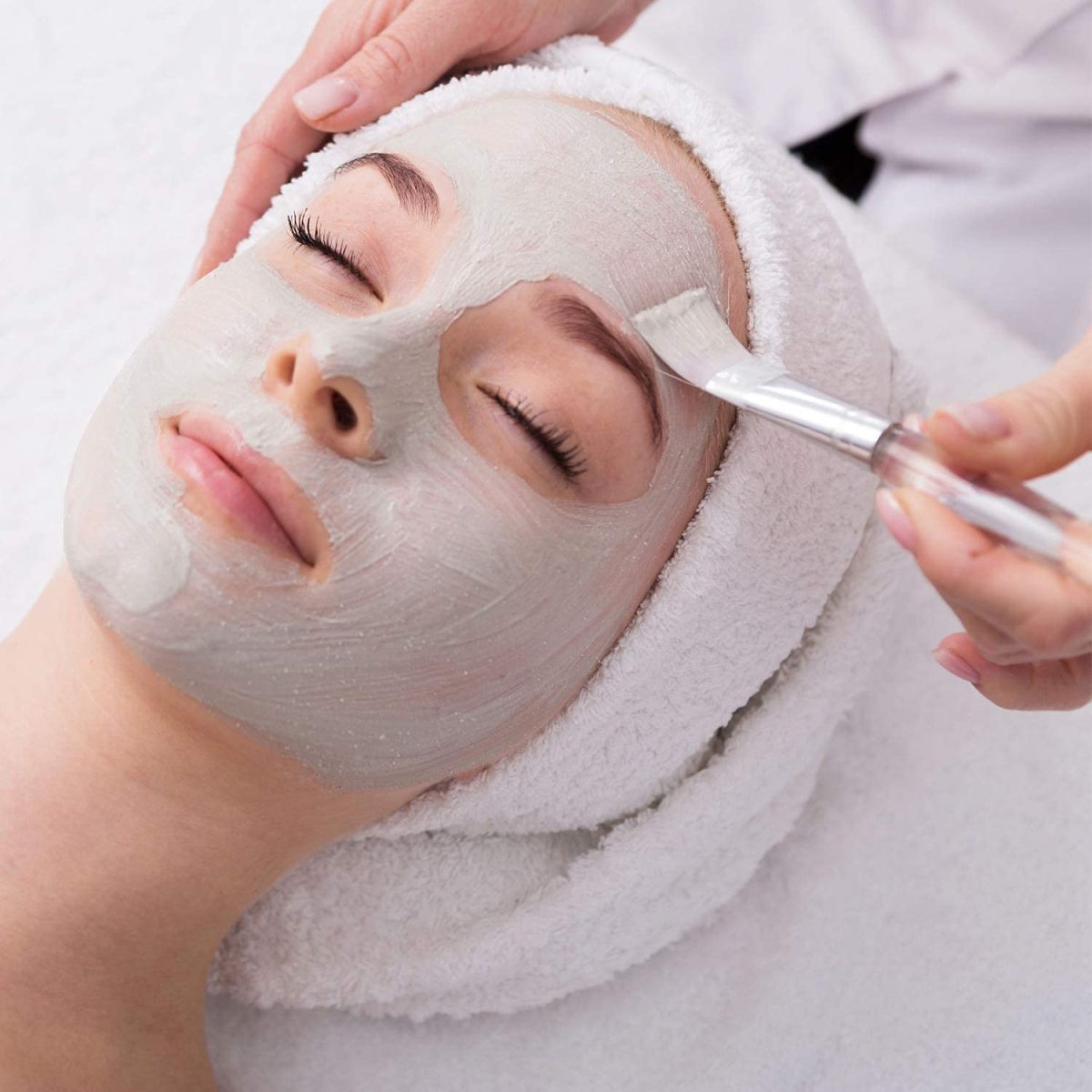 Shidara 6pcs Facial Brushes - Soft Fan Mask Brushes for Chemical Peel, Acid Peel & Facial Gels - White - Image 2