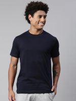 Levi's 025 Men's Premium Soft Cotton Solid T-Shirt - Round Neck, Short Sleeves with Side Branding (Pack of 1) - Image 2