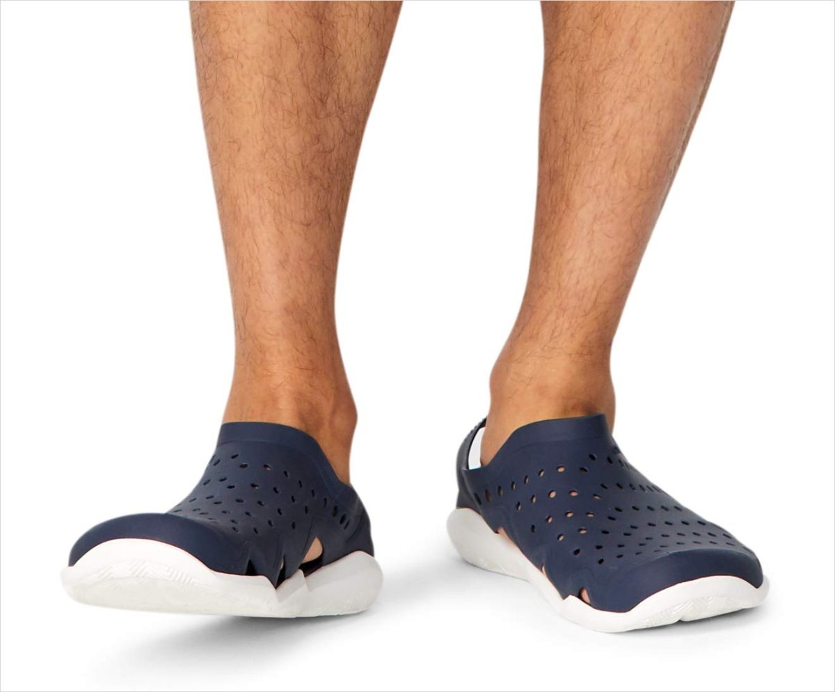 Crocs Mens Casual Wear Slipon Clogs - Image 7