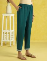 Kaari Rayon Staple 7525 Women's Kurtas & Kurtis - Image 4