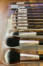 SOLDTRUE M.A.C Premium Makeup Brush Set Of 12 Pieces For Professional Party Makeup Foundation Eyeshadow Ebbrow mascara Brushes Face Powder Brush (Multicolor) - Image 4