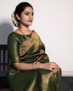MOKSHA TRENDS Women's Pure Soft Kanjivaram Silk Saree | Banarasi Style Sari With Unstitched Blouse Piece | Wedding Collection - Image 2