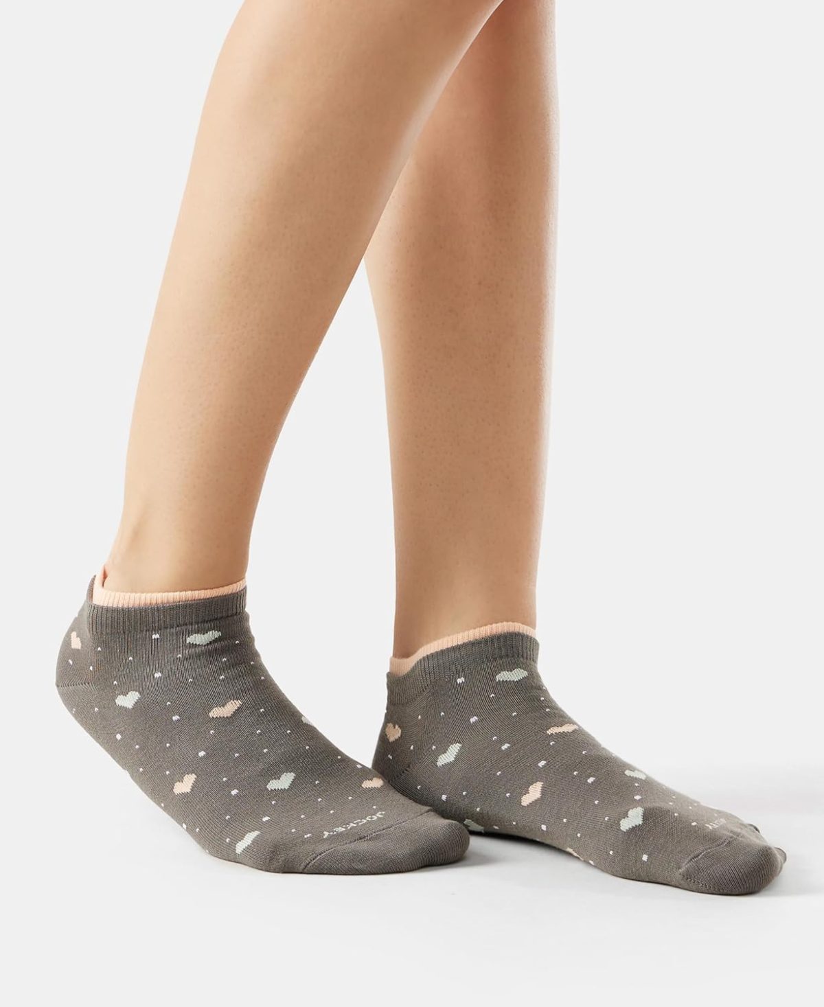 Jockey 7480 Women's Compact Cotton Stretch Low Show Modern Socks with Stay Fresh Treatment (Pack of 2) - Image 7
