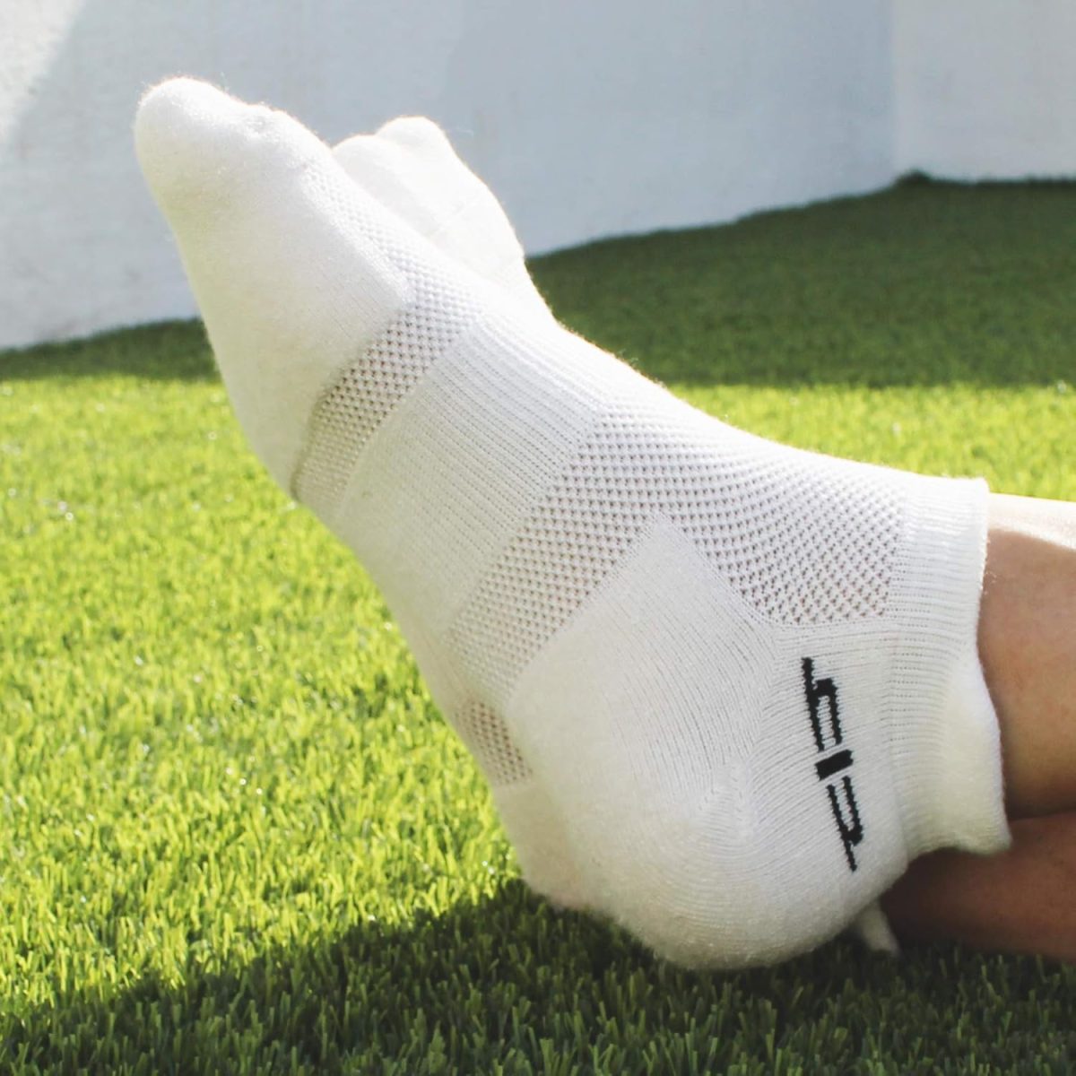 HEELIUM Bamboo Socks for Women | 3X Softer than Cotton Socks | Odour-Free & Breathable | Superior Comfort & Cushioned Base - Image 6