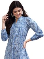 rytras Women's Floral Printed Cotton Regular Fit Top - Image 4
