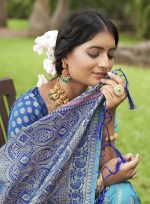 SGF11 Women's Organza Kanjivaram Pure Soft Silk Handloom Saree Pure Golden Zari With Blouse Piece - Image 5