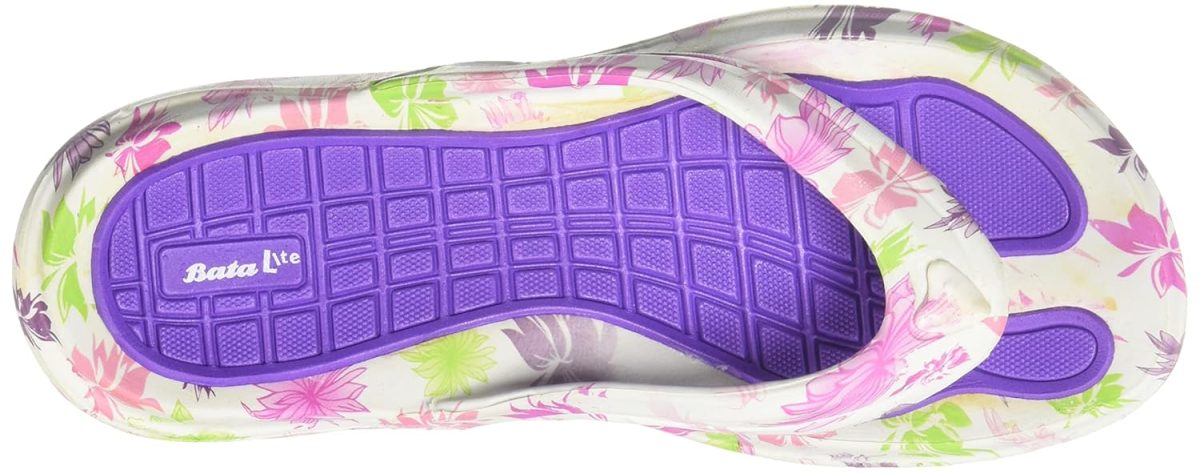 Bata Women's flip flop - Image 6