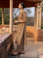 FIORRA Women's Maroon Floral Print Cotton Straight Kurta Set - Image 4