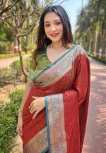 Pandadi Saree Women's Kanjivaram Pure Handloom Soft Silk Saree With Blouse Piece - Image 4