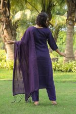 Womanista Women's Purple Crepe Kurta Set with Dupatta - Image 4