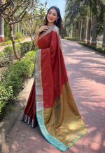 Pandadi Saree Women's Kanjivaram Pure Handloom Soft Silk Saree With Blouse Piece - Image 3