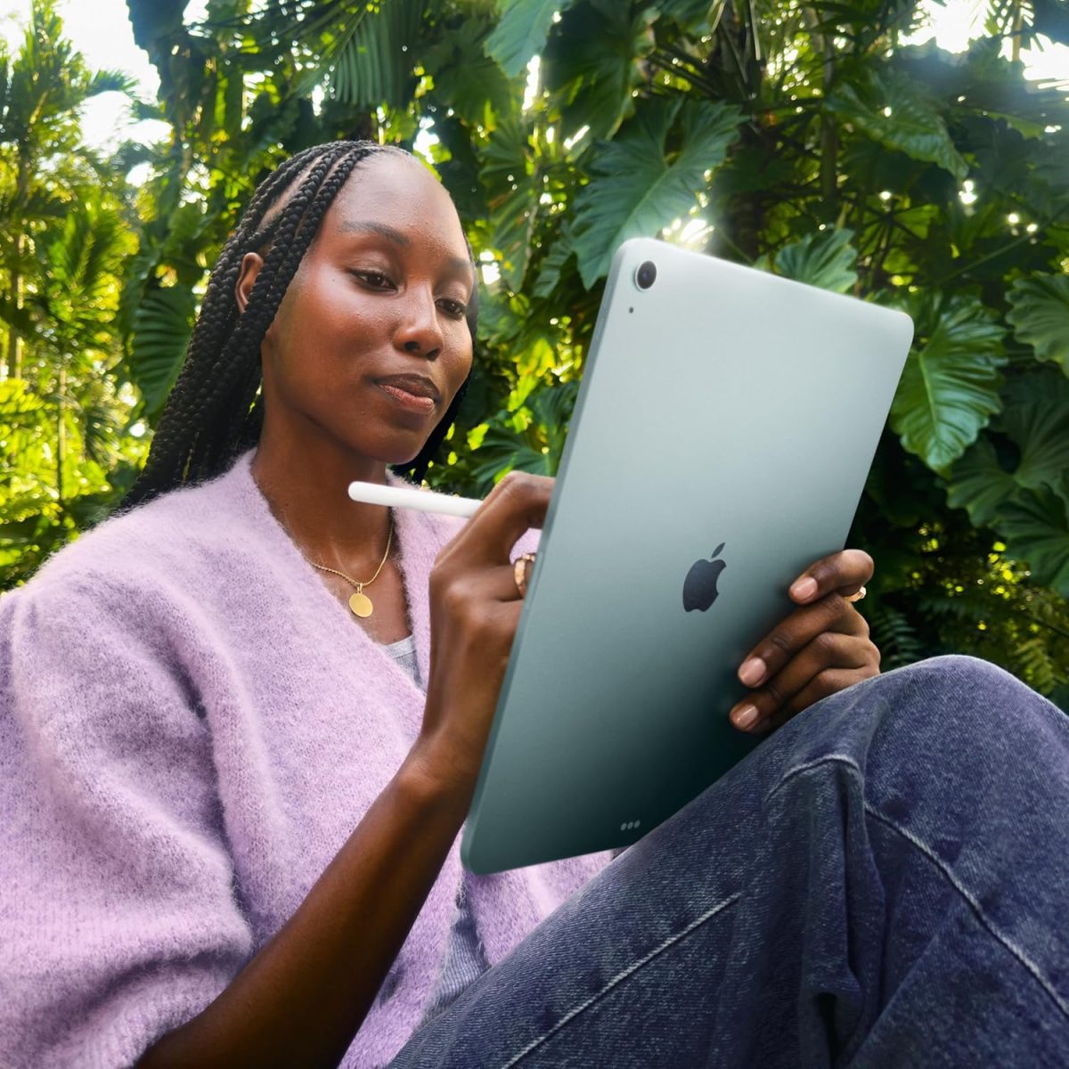 Apple iPad Air 13″ with M3 chip: Built for Apple Intelligence, Liquid Retina Display, 512GB, 12MP Front/Back Camera, Wi-Fi 6E + 5G Cellular, Touch ID, All-Day Battery Life — Space Gray - Image 4