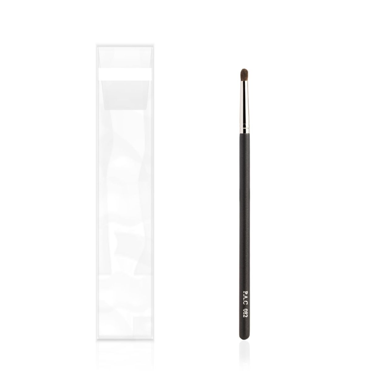 PAC Eyeshadow Blending Brush 082 - Image 5