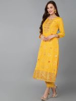 Vaamsi Women's Silk Blend Kurta Set - Image 3