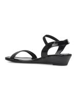 Bata Women's Sandals - Stylish, Comfortable Footwear for Everyday Wear with Adjustable Straps and Durable Sole - Image 3