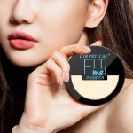 Bridester Fit Me Compact Powder Clever Cat,Lightweight,Oil-control,Vitamin E,2in1,For Indian Skin Tones Compact 18g - Image 5