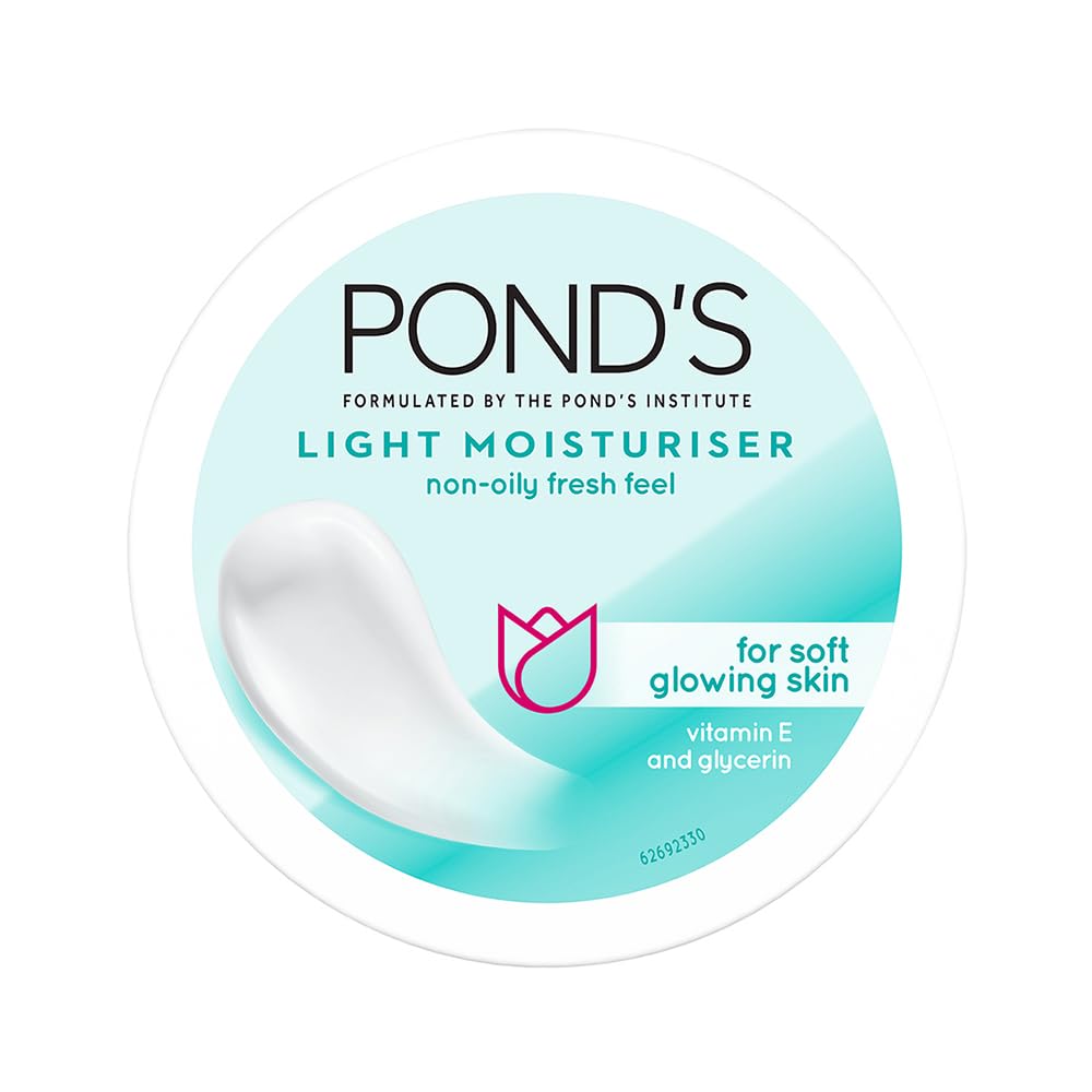 Ponds Light Moisturiser Non-Oily Fresh Feel With Vitamin E + Glycerine 300ml