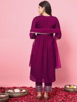VredeVogel Women's Silk Blend Kurta Pant Set with Nazneen Embroidery Dupatta - Image 5