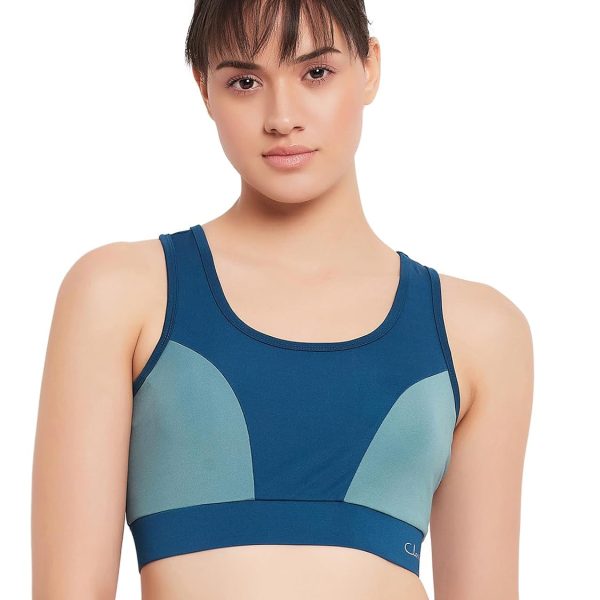 Clovia Women's Polyester Medium Impact Padded Racerback Sports Bra