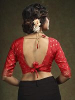 AKHILAM Women's Silk Blend Woven Design Saree With Blouse Piece - Image 7