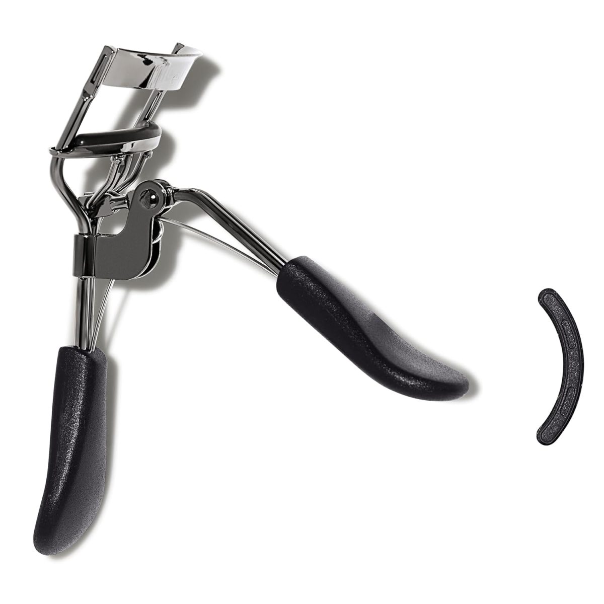 e.l.f. Pro Eyelash Curler, Strong, Contoured, Eye-Opening, Voluminous Lashes, Includes Additional Rubber Replacement Pad, Silver - Image 4