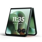 Motorola razr 60 Ultra (Pantone Scarab, 16 GB RAM, 512 GB Storage) | Moto AI | Snapdragon® 8 Elite Mobile Platform | 6.9" AMOLED 165Hz Display | 50 MP + 50 MP + 50MP Triple Camera - Image 6