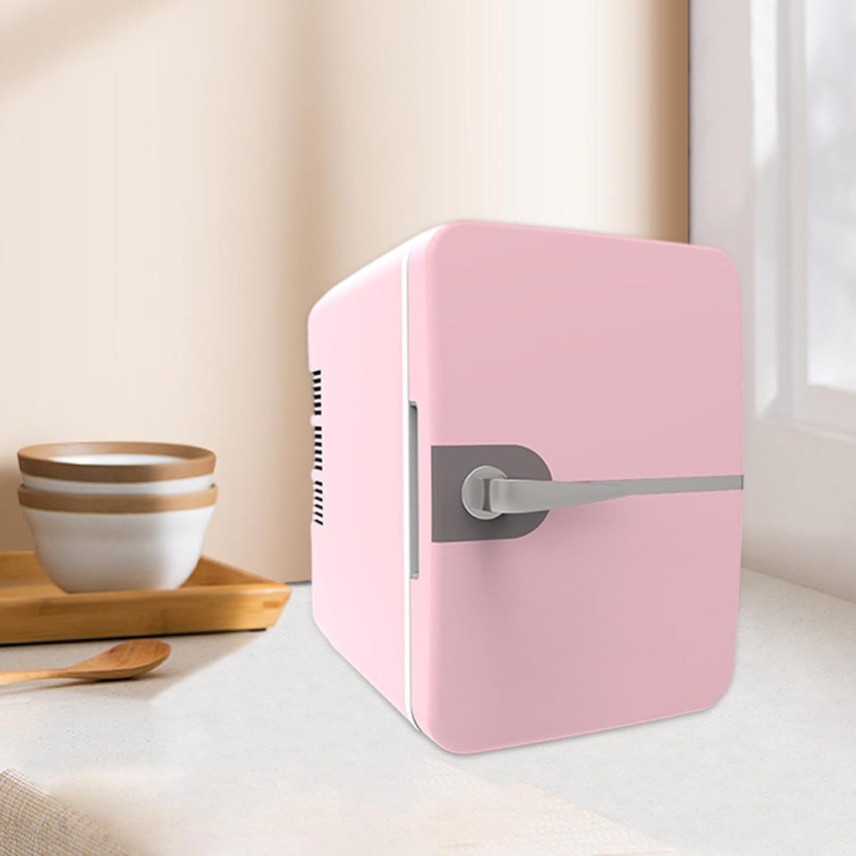 CLUB BOLLYWOOD® Mini Fridge Small Refrigerator Beverage Refrigerator for Food Snacks Desktop | Major Appliances | Refrigerators & Freezers |Home & Garden |1 Refrigerator(US Standard) - Image 8