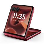 Motorola razr 60 Ultra (Pantone Rio Red, 16 GB RAM, 512 GB Storage) | Snapdragon® 8 Elite Mobile Platform | 6.9" AMOLED Upto 165Hz Display | 50 MP + 50 MP + 50MP Triple Camera - Image 7