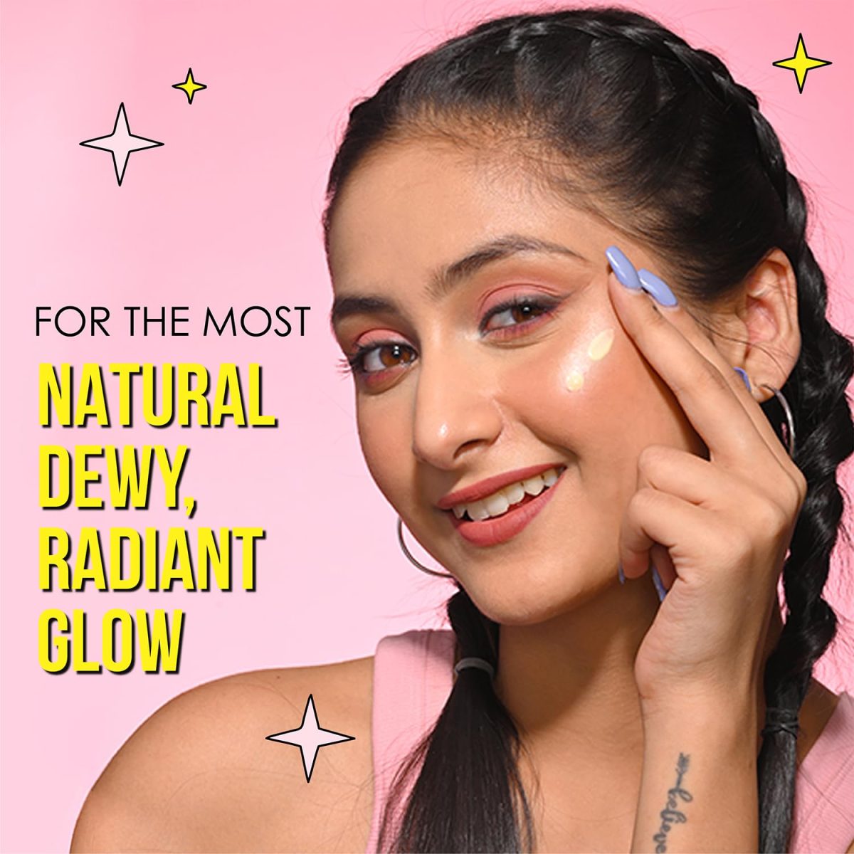 Blue Heaven Prime & Shine Flawless Illuminating Primer + Strobe Cream | Primer + Highlighter + Moisturiser |Infused with Vitamin C and Niacinamide for naturally glowing skin, Silver Pink, 25g - Image 3