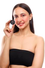 RIELLE Touch of Love Lip & Cheek Tint For Women - Creamy Matte Finish & Easy to Blend Smooth Formula | Enriched with Vitamin E | For Lips, Cheeks & Eyelids | Shade : 203 Pecan Pout - 8gm - Image 4