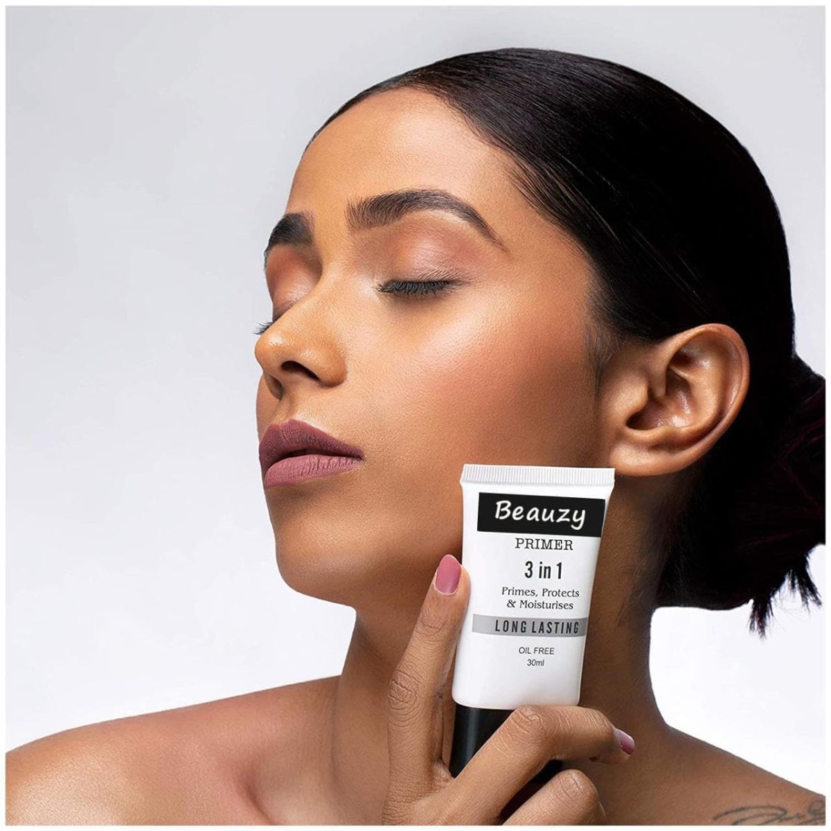 Primer 3 in 1 for Face Makeup | Hydrating, Lightweight & Long- Lasting | All Skin Types | Oil-Free | Minimises Pores | Toxic & Cruelty Free | 30ml - Image 4