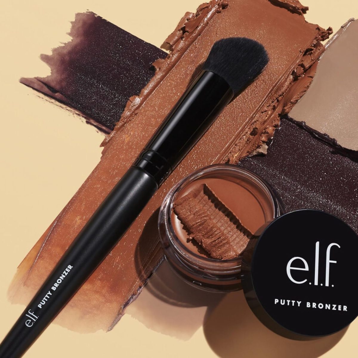 e.l.f. Putty Bronzer Brush, Angled Makeup Brush For Contour & Highlight, Made For The e.l.f. Putty Bronzer, Flawless Sanitary Application - Image 2