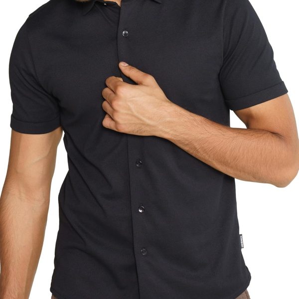 DAMENSCH Men's Solid Regular Fit Button Down Shirt