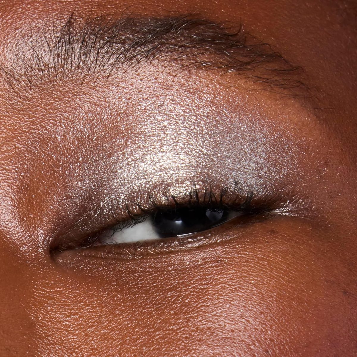 e.l.f. Powder Fine As Fleck Glitter Eyeshadow, Long-Lasting Sheer Eye Makeup With A Shimmer Finish, Soft, Smooth Formula, Vegan & Cruelty-Free, White Hot - Image 5