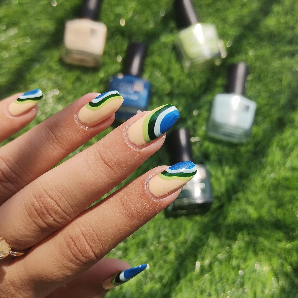 Color Fx Perfect Stay Top Coat Nail Enamel Non-UV | Non-Yellowing | Glossy Finish | 21 Toxin Free | Green Nail Polish Paint for Women - 9ml - Image 5