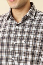 Allen Solly Men's Small Checks Casual Shirt - Image 4