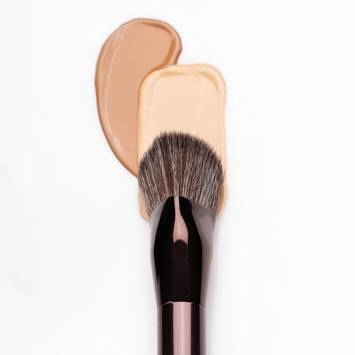 PAC T02 Foundation Blending Brush - Image 3