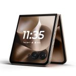 Motorola razr 60 Ultra (Pantone Mountain Trail, 16 GB RAM, 512 GB Storage) | Moto AI | Snapdragon® 8 Elite Mobile Platform | 6.9" AMOLED 165Hz Display | 50 MP + 50 MP + 50MP Triple Camera - Image 6