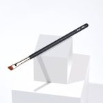 PAC Eyeliner Brush 372 - Image 4