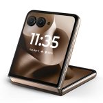 Motorola razr 60 Ultra (Pantone Mountain Trail, 16 GB RAM, 512 GB Storage) | Moto AI | Snapdragon® 8 Elite Mobile Platform | 6.9" AMOLED 165Hz Display | 50 MP + 50 MP + 50MP Triple Camera - Image 7