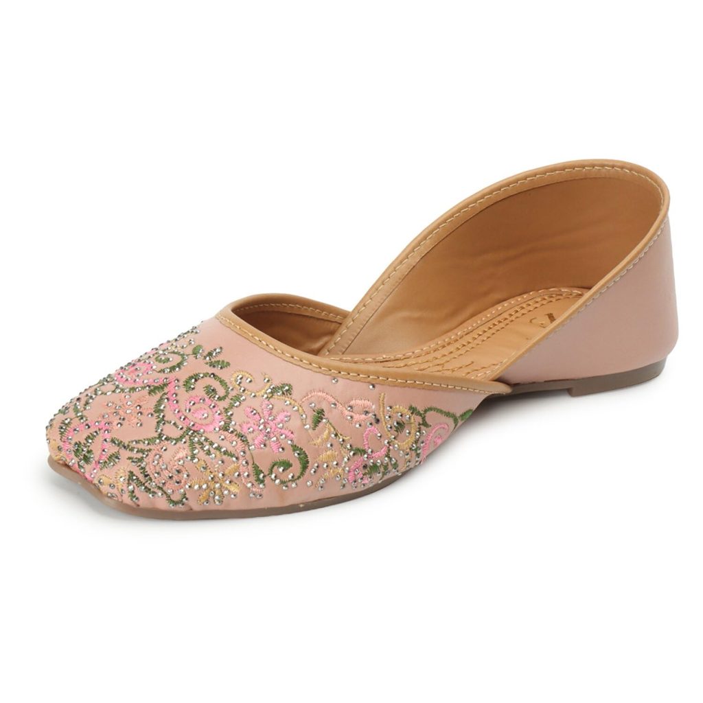 XE Looks Flat Comfortable Fancy Beige Punjabi Jutti For Women