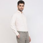 Park Avenue Men Slim Fit Structure Pattern Poly Cotton Blend Semi Cutaway Collar Full Sleeve Formal Shirt - Image 3