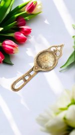 Blissful Decor Brass Kajrota Kajal Dani,Brass kajal Pati Storage Unit Handmade traditional Kajrota kajol kohl box Kajallata Kajaldani for New Born Baby - Gold, 13 x 5 x 2 Centimeters small