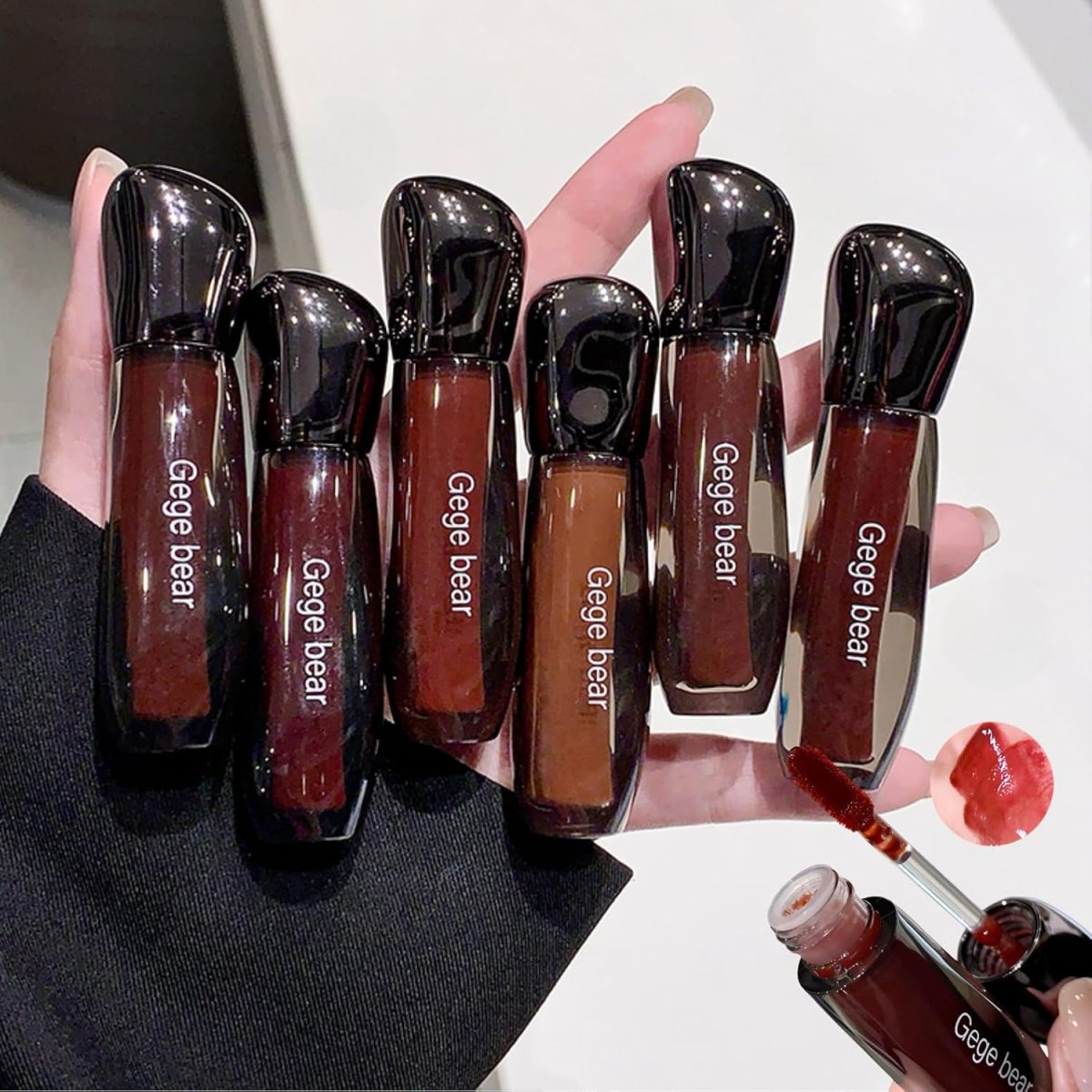 Gege Bear Mirror Surface Water Glossy Lip Glaze | All-Day Wear 24-Hour Lipstick | Perfect 9 to 5 Lip gloss | Smudge-Proof & Waterproof | Best Glossy Lip Care for Every Skin Tone (04# Wisdom Cherry, 2.8g)