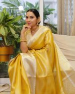 Women's Glory Womens Kanjivaram Banarasi Silk Saree Blend Woven Zari with Jacquard Woven Unstitched Blouse Piece. - Image 2
