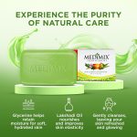Medimix Transparent Ayurvedic Traditionally Made Bathing Bar Soap 125g (Pack of 4) | Infused with Glycerine and Lakshadi Oil | Effective for Dry Skin - Image 2